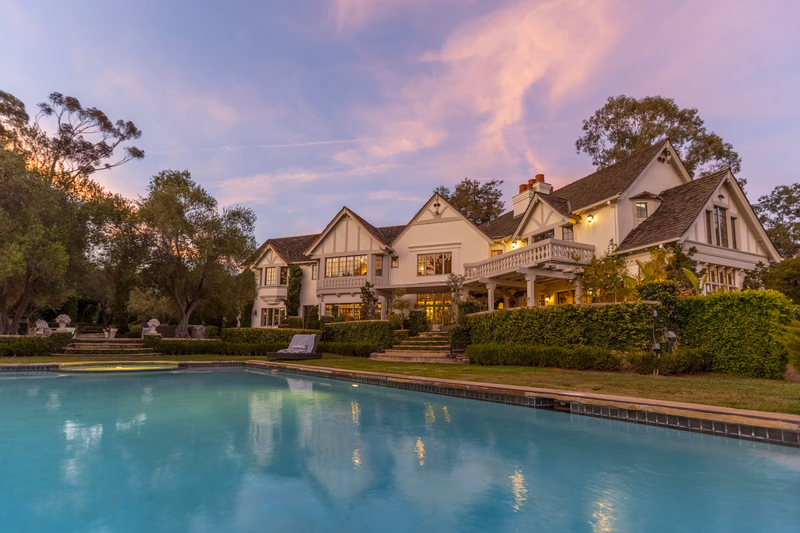 Riviera Ridge Residence