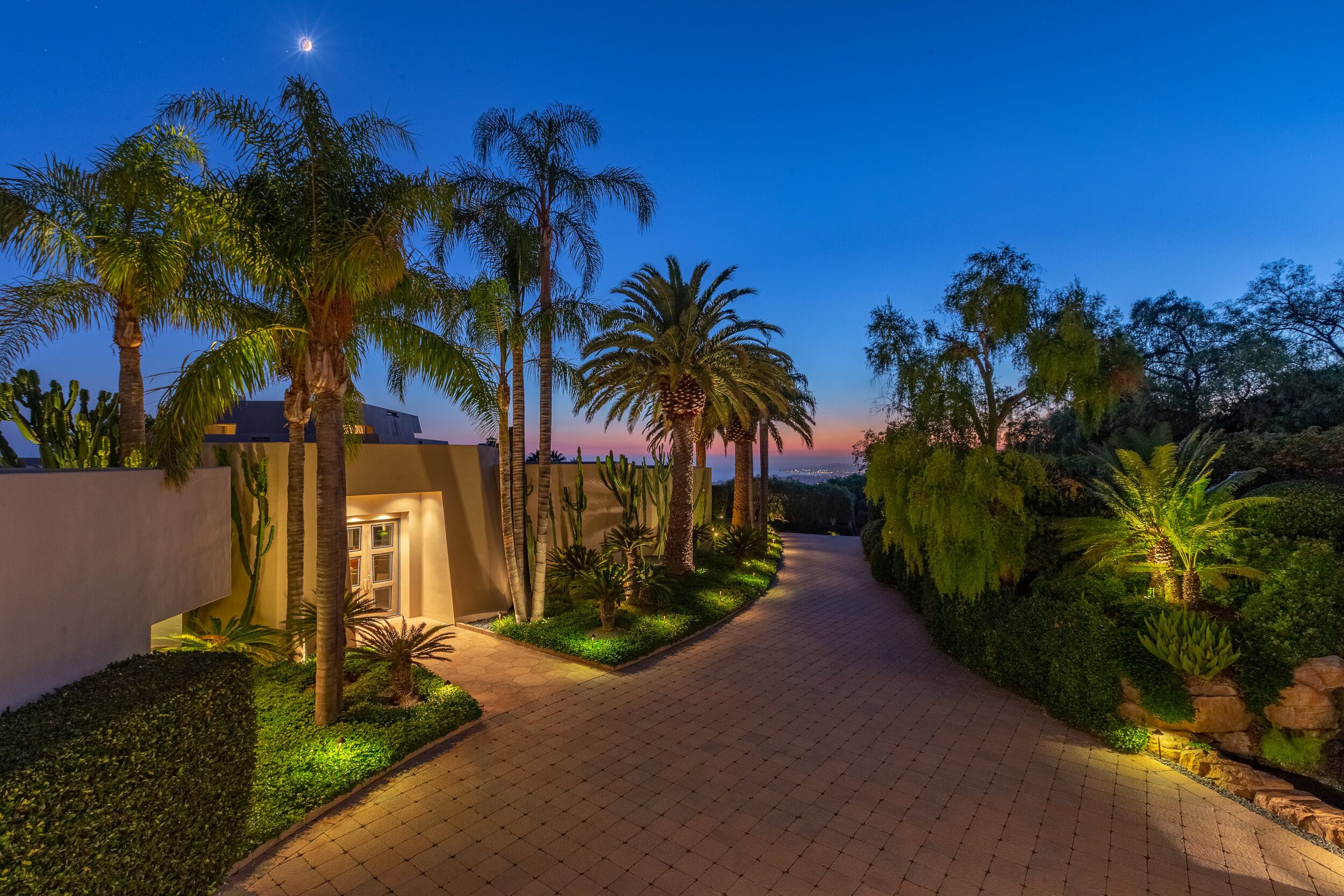 Bella Vista Estate