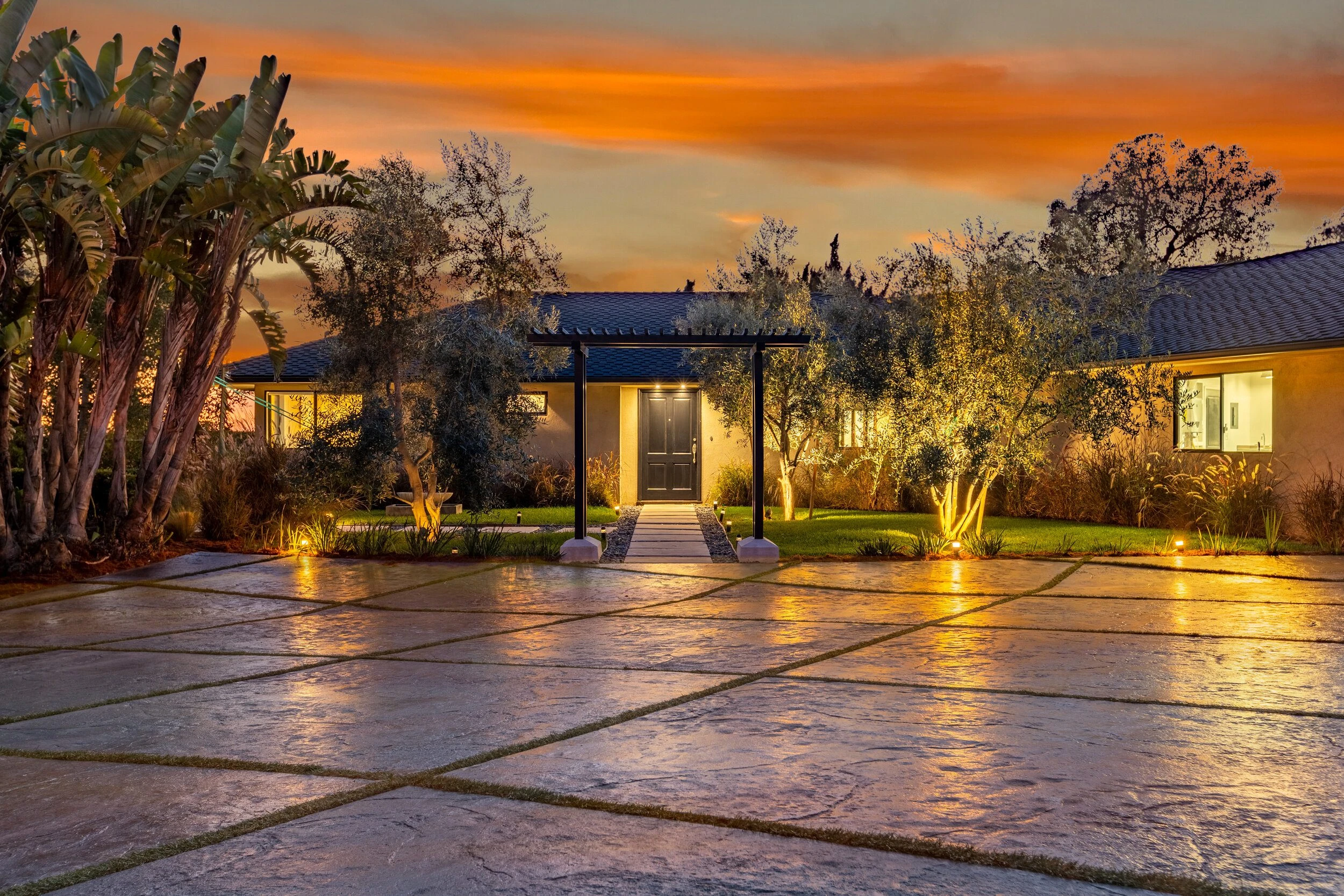 Twilight Photography by Roy